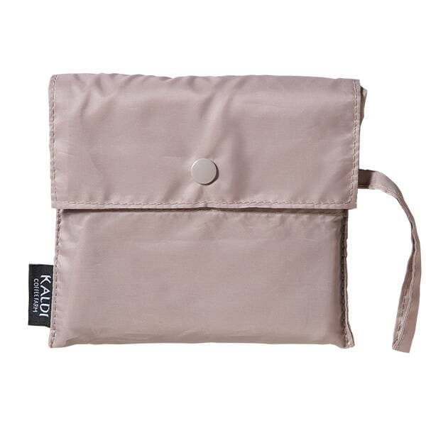 コンパクトに折りたためる