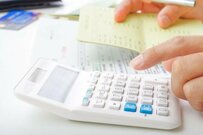 【秋の年金チェック】年金生活者支援給付金とは？2025年度の給付額・対象者・申請方法を解説