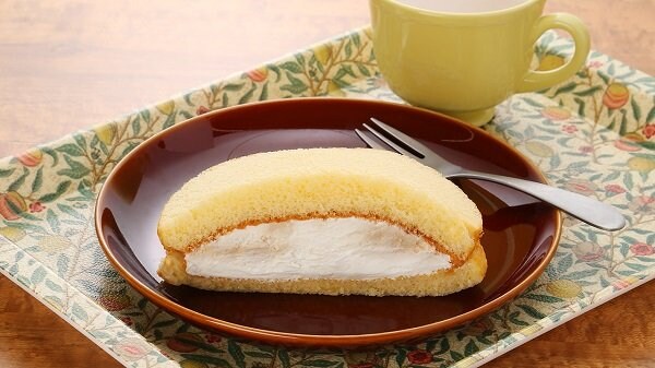 出所：ローソンストア100「新商品」