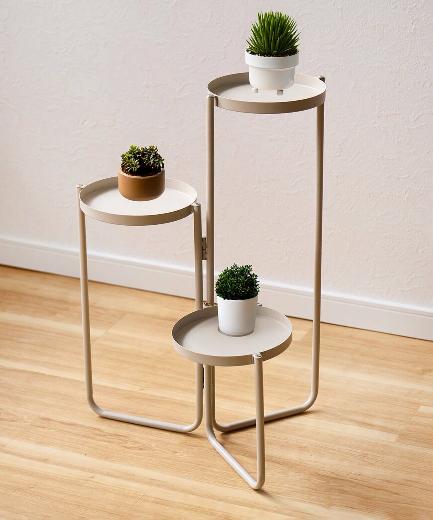 出所：3COINS公式　プランタースタンド