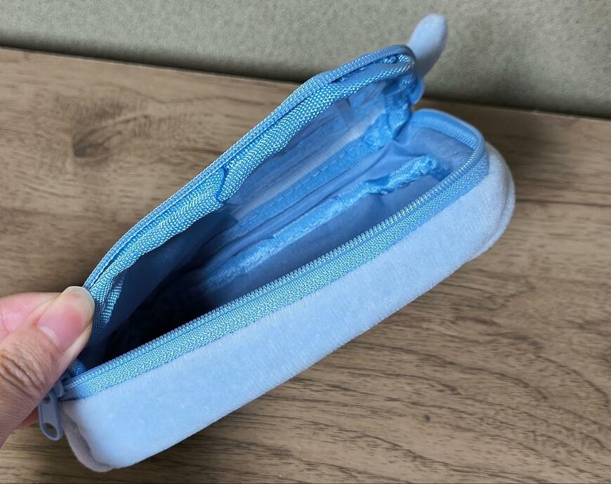 ダイソー、Y2K携帯ポーチ商品画像