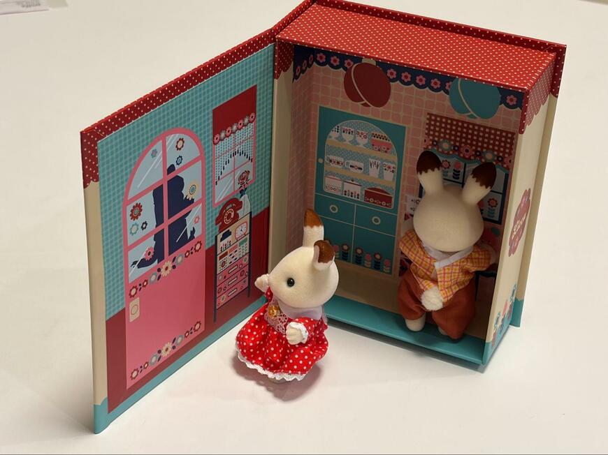 キャンドゥ、ブック型ボックス M リカちゃん レトロポップの画像