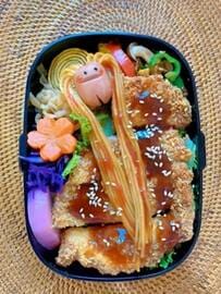 高校生男子の【トンカツ弁当】母のアイデアが光るおかずとは……パスタで見た目もお洒落に！？