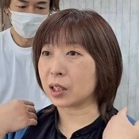 「生え際が浮く」お悩みをウルフカットで解消。襟足とトップのメリハリでまとまりのあるシルエットに