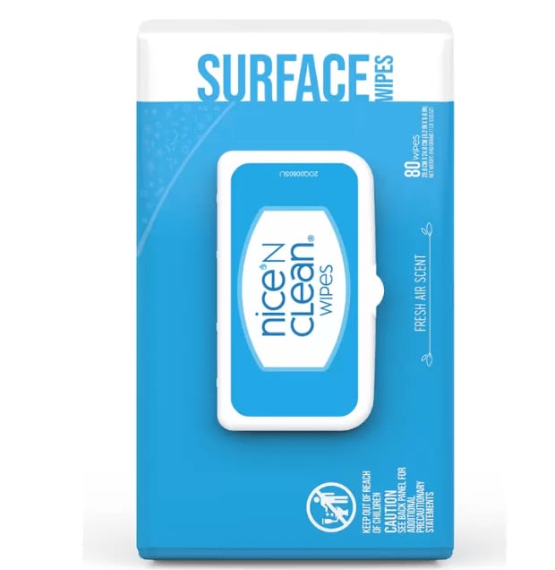 コンロなどの油汚れは、洗剤を使わず拭き取るだけでOK!