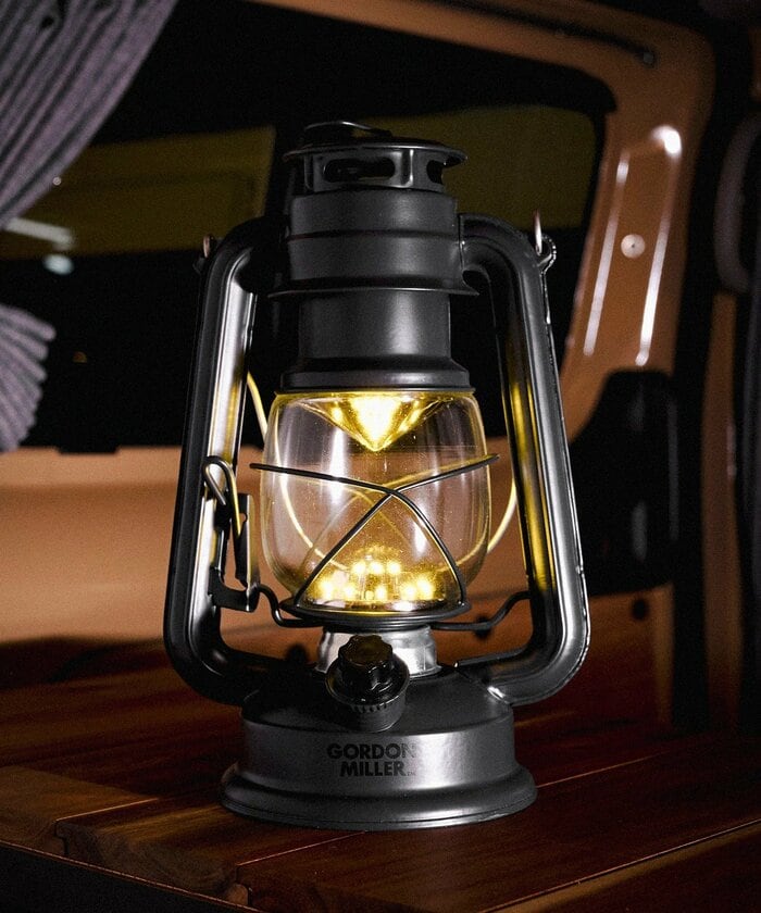 「GORDON MILLER LED LANTERN」