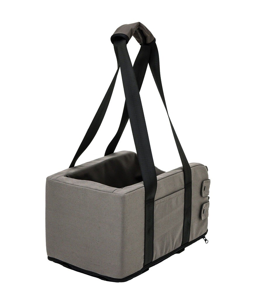 出所：3COINS公式　ドライブベッド