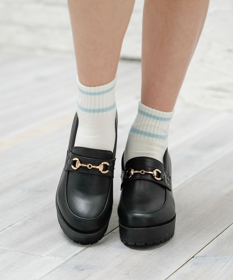 出所：ハニーズ公式通販 サンリオキャラクターズ/ラインソックス