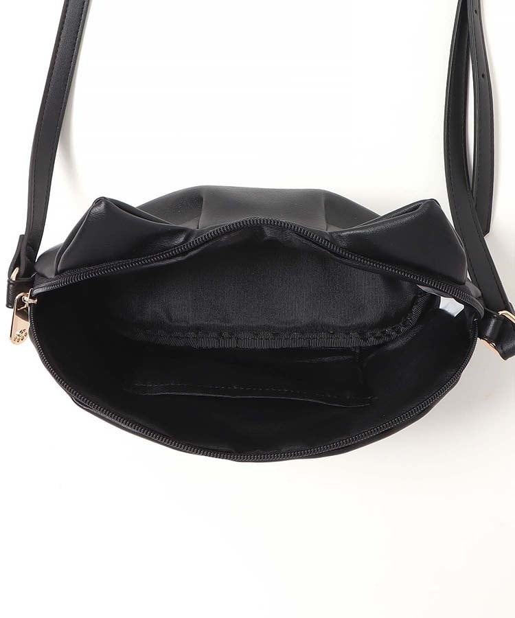 出所：ブルーブルーエ公式　合皮ネコショルダー