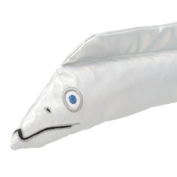 ニトリ、ペットトイ(カシャカシャ タチウオクン シルバー)商品画像