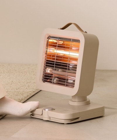 パルグループ公式ファッション通販サイト 3COINS 足踏みスイッチヒーター商品画像