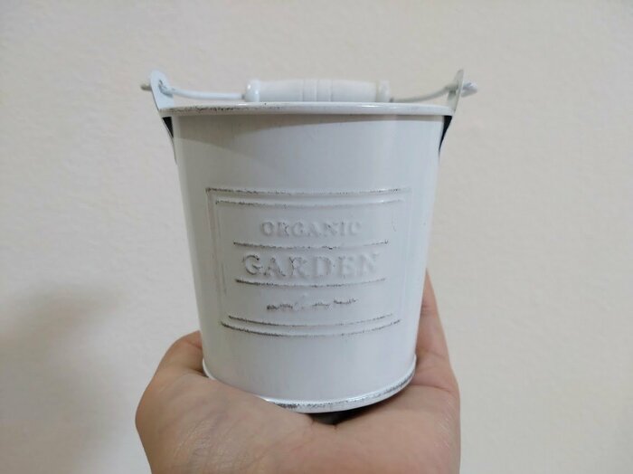 大きさは約8×7.5cmの小さめサイズ