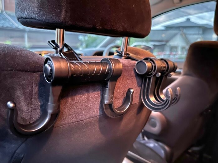 フック部分をたためることが特徴