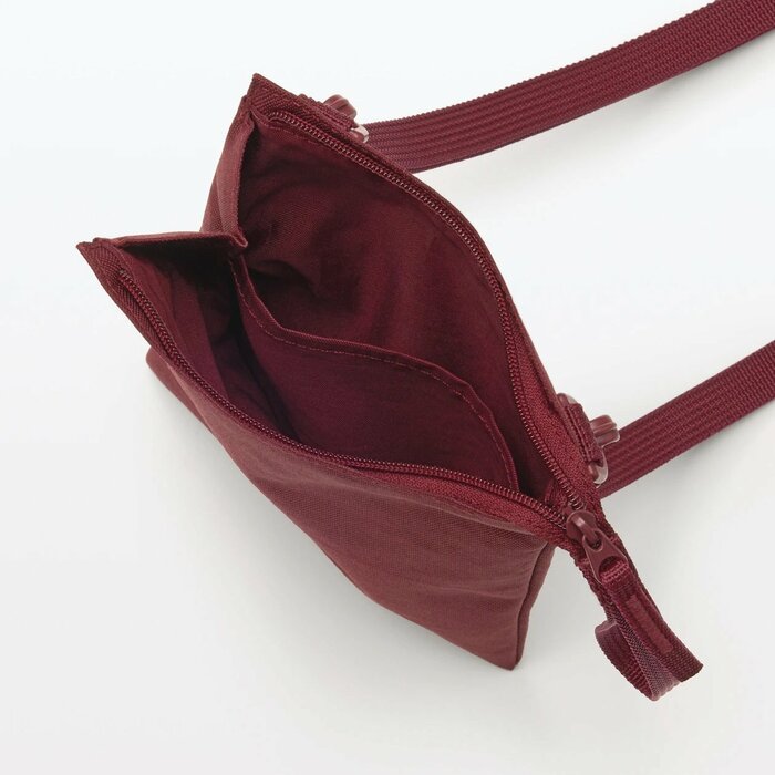 コンパクトな割に収納力抜群