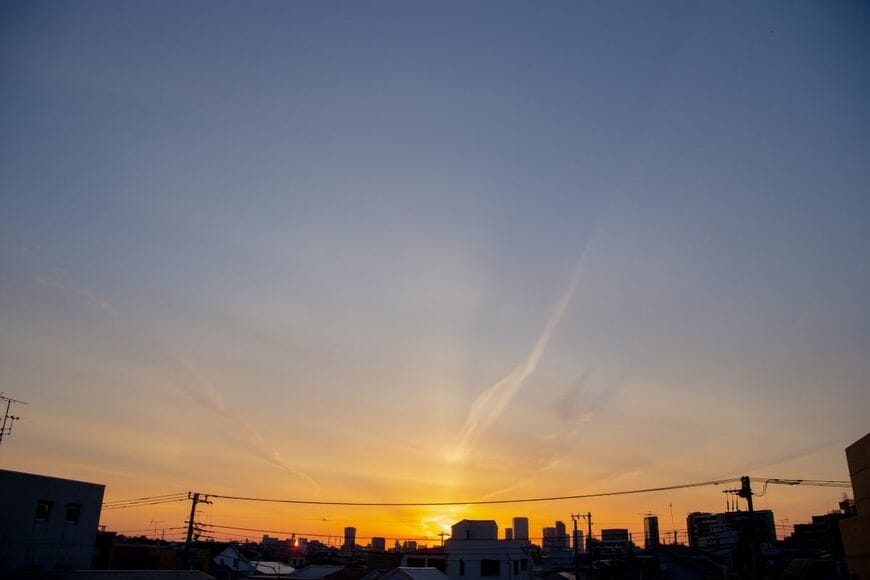 夫が送った「神が出てきそうな空」が美しい　夫婦のやり取りも素敵