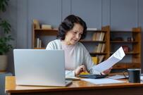 【冬の年金情報】10月からの手取り額が変わっている人も！《年代別》60歳代・70歳代・80歳代・90歳以上「平均年金月額」はいくら？