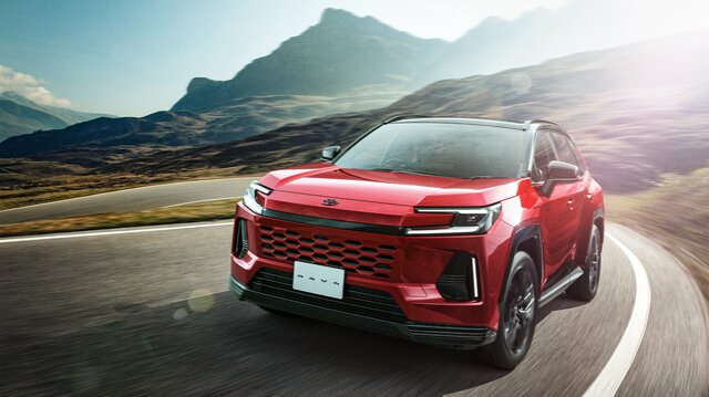 「もはやほぼEV」トヨタ「RAV4」PHEVモデル、航続距離150kmに驚きの声「キャンプ場で二度見するビジュの良さ！」