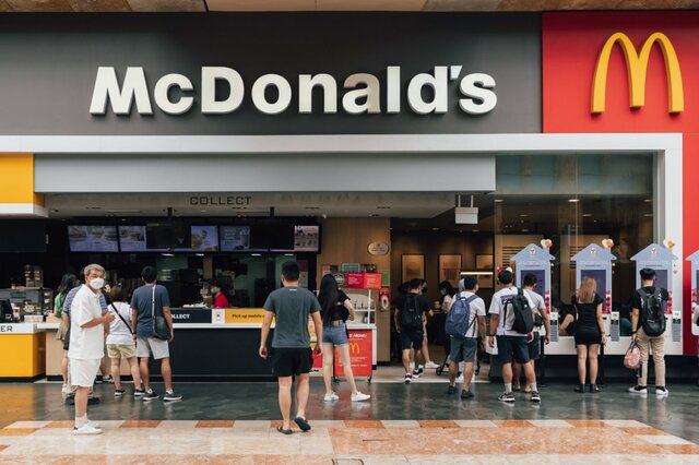 とある男性が「ドラクエバーガー」をアレンジ　想像上回る出来栄えに「食うか食われるかの戦い」