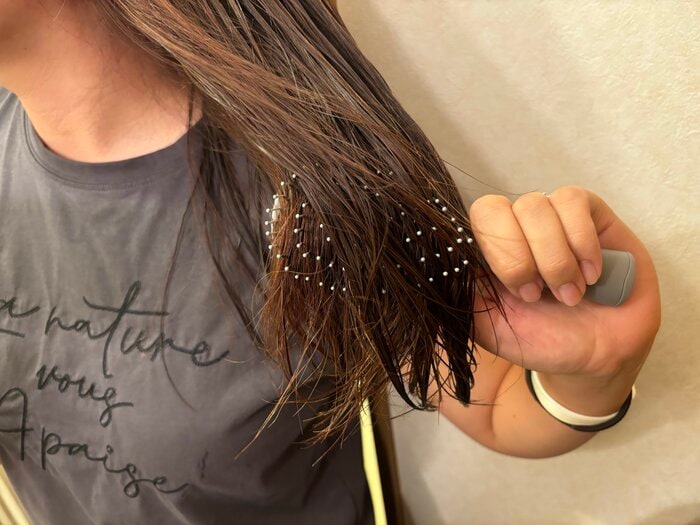 ロングで毛量が多めの髪で検証してみました