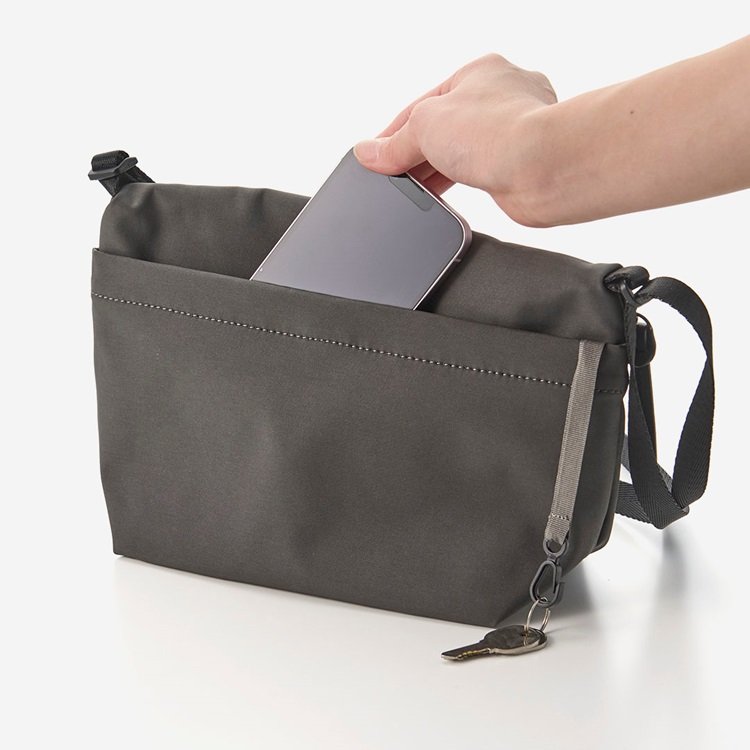 出所：ケユカ公式　Ｎ撥水ボートショルダー