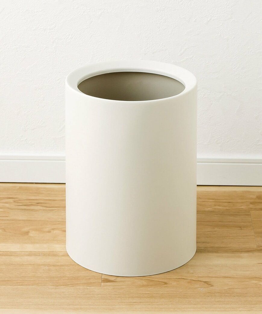 出所：3COINS公式　《ごみ袋が見えない》ラウンドダストボックス