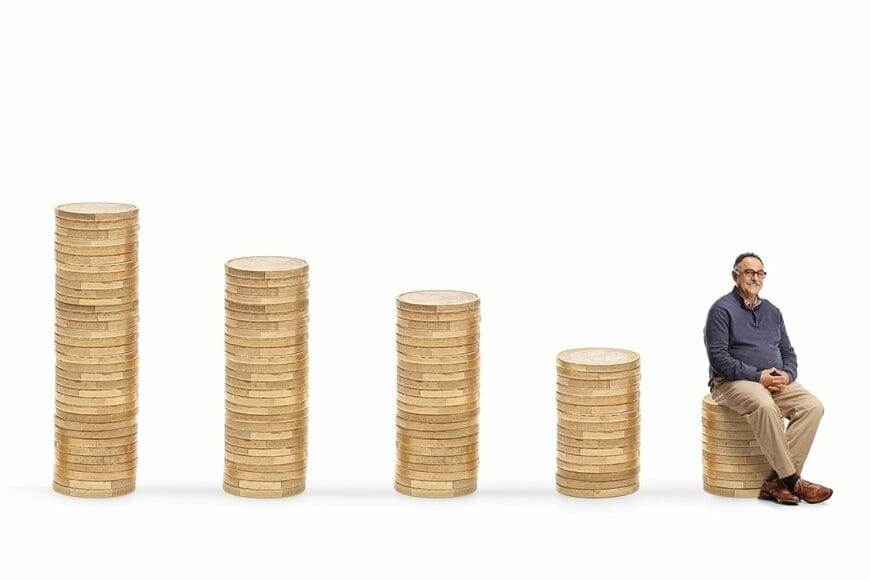 【おひとりさま70歳代】《貯蓄・年金・生活費》の平均はいくら？70〜74歳の就業率は34.0％！