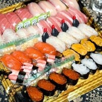 富山県のスーパーで購入した「お寿司セット」が最高だった　北陸の本気に「スーパーのレベル超えてる」