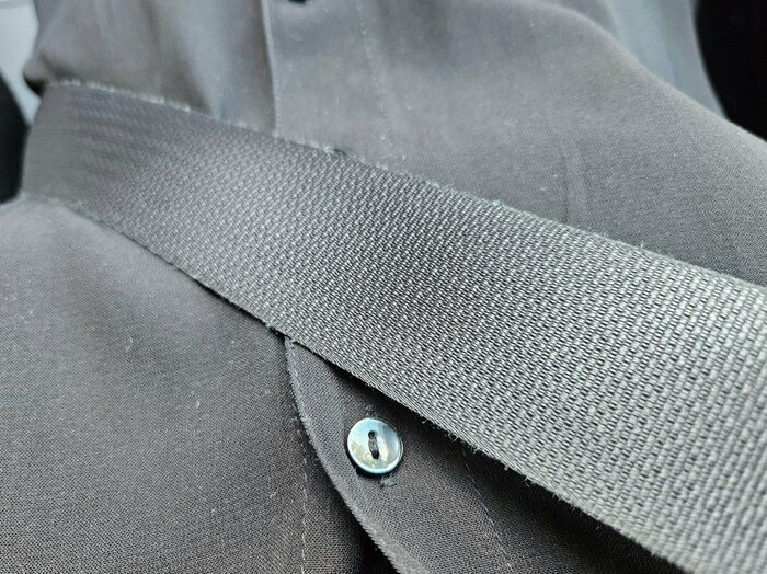 ストッパーを使用しない場合はシートベルトが体に密着