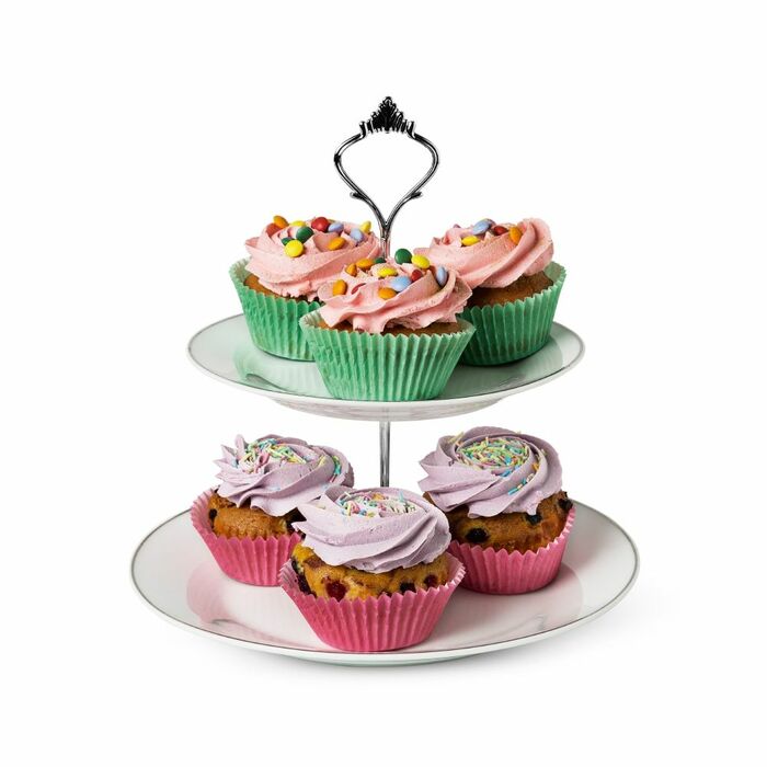 ティータイムをおしゃれに演出してくれる、2段のケーキプレート