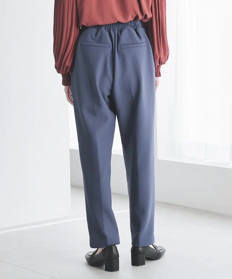 出所：ハニーズ公式　ウォームテーパードパンツ