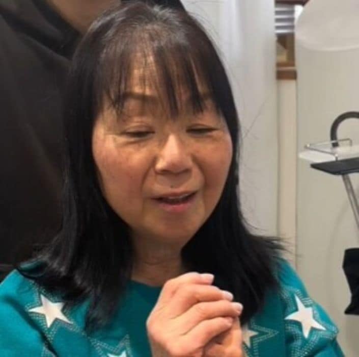 【大変身】「年寄りなので若々しく」マダムが大胆ショートで変身！素敵なアフターが話題