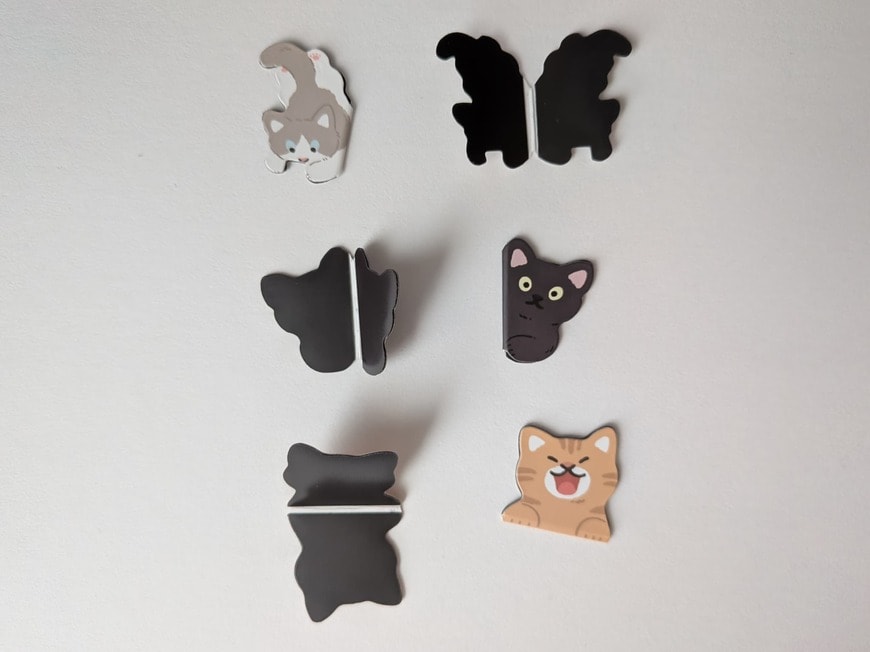 「3種類の猫が2枚ずつ、計6枚が入っています」