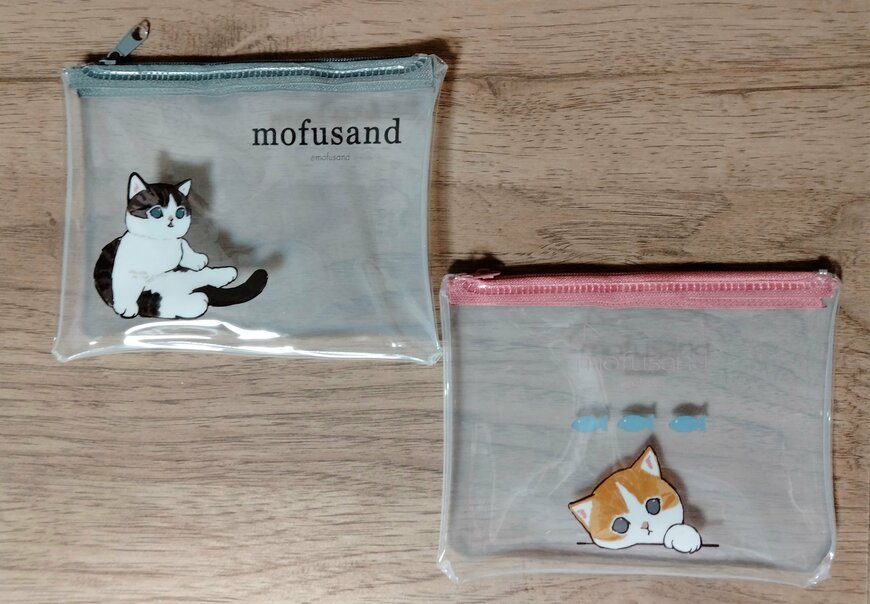 筆者撮影（セリア、mofusand ビニールポーチミニ）