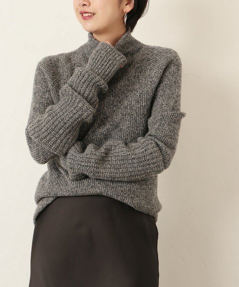 Plage - ハイネック アームカバー付プルオーバー ¥28,080（税込）