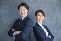【最新】男性「平均年収」は587万円に！わたしの年収は平均以上・平均以下？【平均年収一覧表】20歳代〜50歳代の平均はいくら？