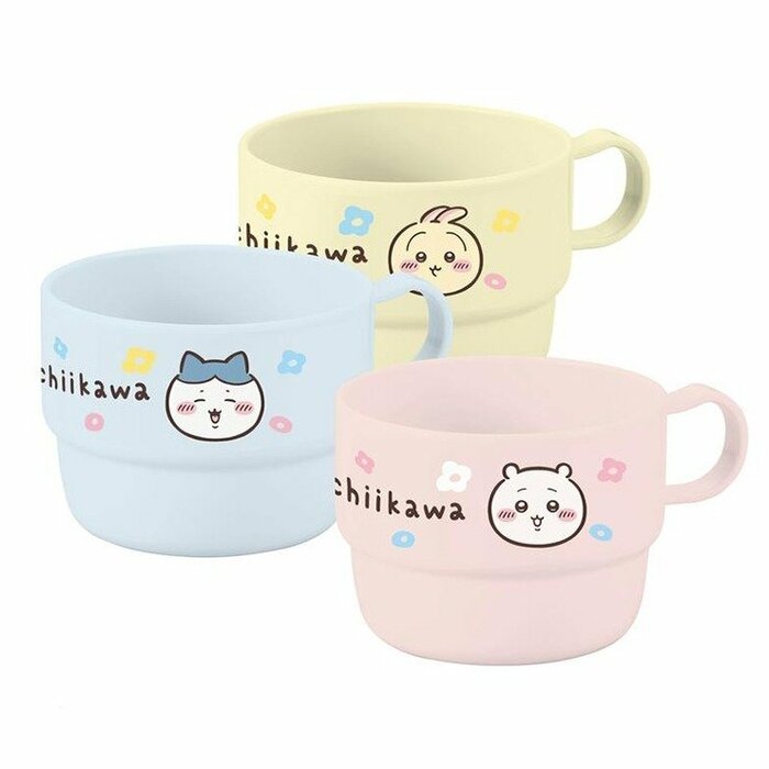 落としても割れにくいプラスチック素材です