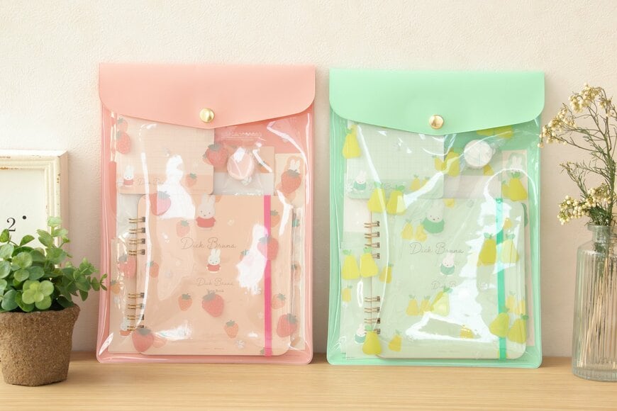 出所：フタバ株式会社　ミッフィー PVCポーチ