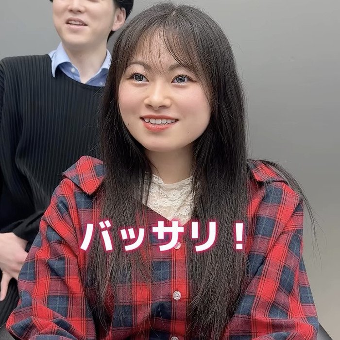 彼氏と母にバッサリカットを反対されたロング女性→プロの手で…軽やかで可愛いショートに！「あ、え！すごーーい！」と笑顔