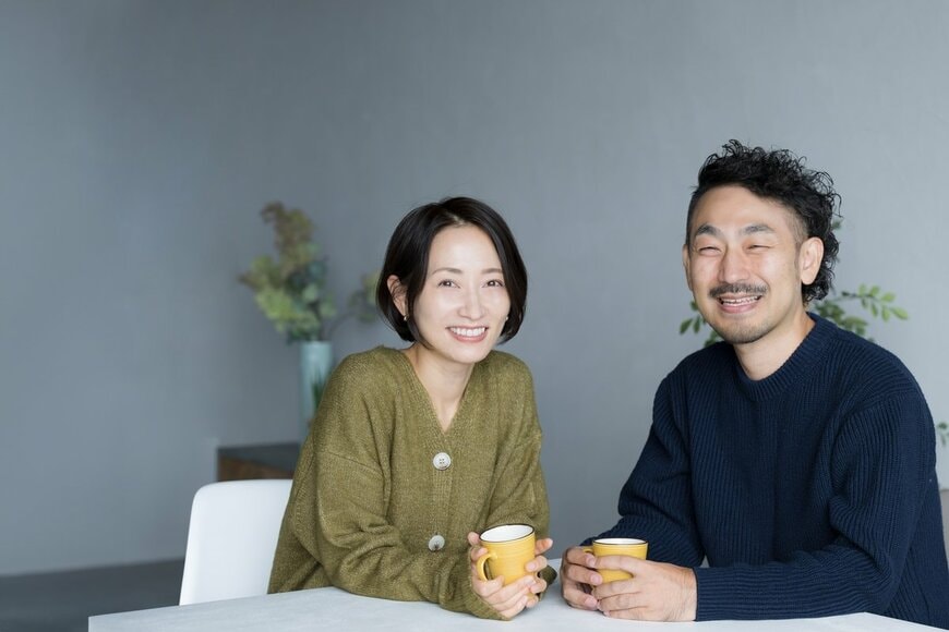 控除を受ける人の給与収入が1195万円を超えると配偶者控除はゼロに。1095万円・1145万円の境目で38万円が26万円・13万円に減る仕組み【令和8年分】