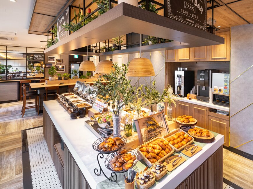 出所：スーパーホテル様ご提供写真