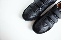 大人の渋みが増す、「おじさんが履くべき」スニーカー