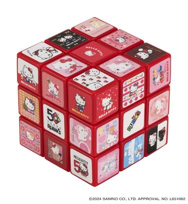 今が買い時！ハローキティ生誕50周年記念の「ルービックキューブ」は