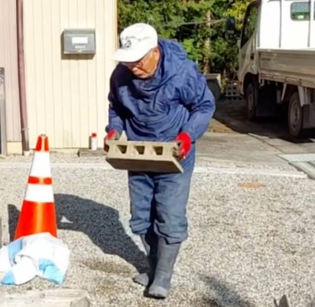 【80代夫婦】おばあちゃんのため…おじいちゃんが力仕事に奮闘！愛情溢れる姿に感動