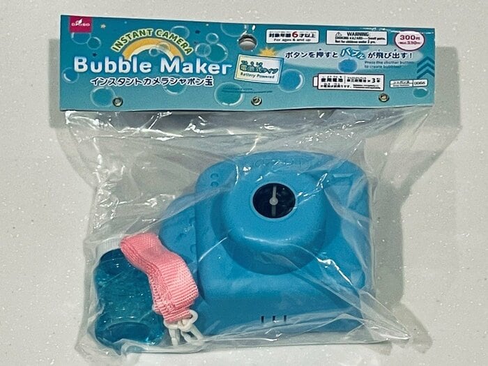 電池式の「インスタントカメラシャボン玉」、税込330円