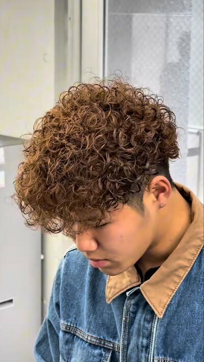 人気美容師