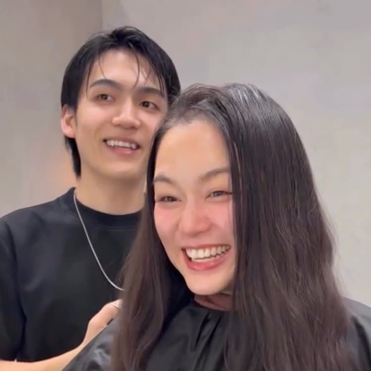 「Oh my God」外国人女性が長い髪とお別れ。前髪のある「旬スタイル」へイメージチェンジ！