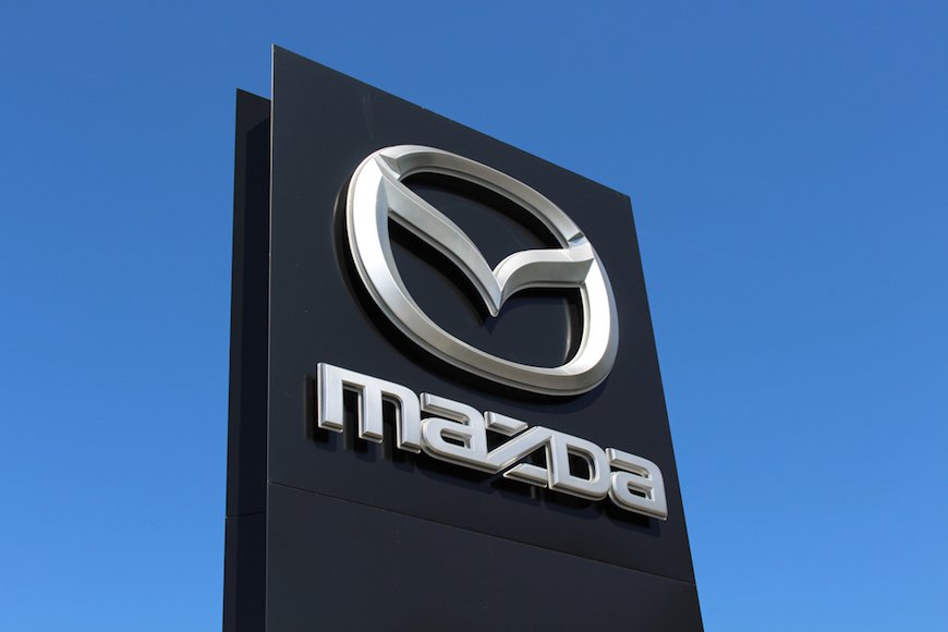 マツダのローマ字表記はMAZDAだが、MATSUDAではない由来は何か