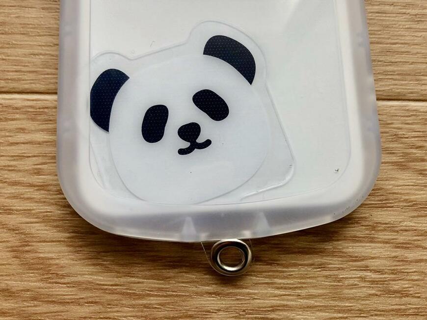 セリア「クマ＆パンダ スマートフォン用ストラップ」