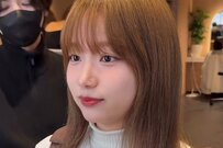 【印象激変】セミロングの女性が「外ハネのショートボブ」に大変身！大人可愛いスタイルへのイメチェンが話題に