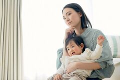 小倉優子、家族と新潟県へ！子供とお米＆虫取りを楽しむ姿に「貴重な体験にリスペクト」「絶対美味しい」SNSで反響